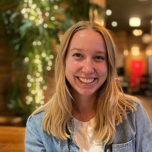 Meet your Posher, Emma